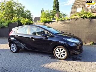 FORD FIESTA 1.25 Limited 5 Deurs Airco Trekhaak
