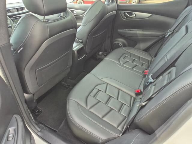 Nissan Qashqai 1.3 DIG-T Tekna + | 360 Camera | Bose | Memory | Automaat | Panoramadak | Stoelverwarming | Apk 2028 |