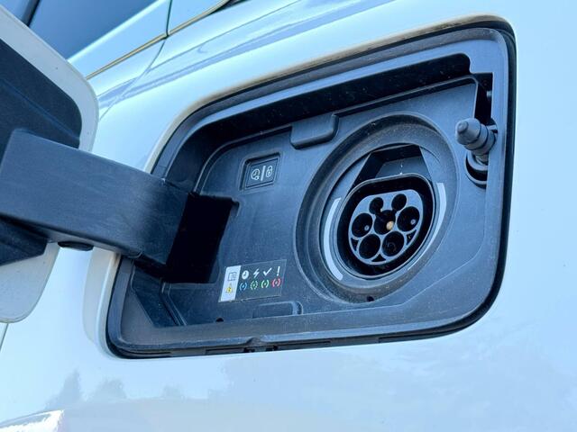 Citroen C5 Aircross 1.6 Shine 225pk/ Plug-in/ Leer/ 27.000km