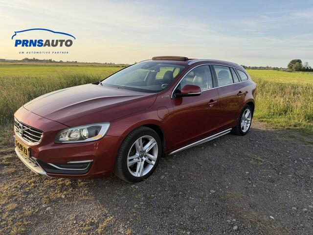 Volvo V60 D6 AWD Plug In Hybrid | 1e eigenaar | NAP | Pano | Leer