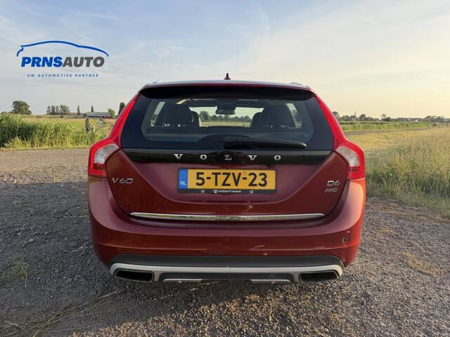 Volvo V60 D6 AWD Plug In Hybrid | 1e eigenaar | NAP | Pano | Leer