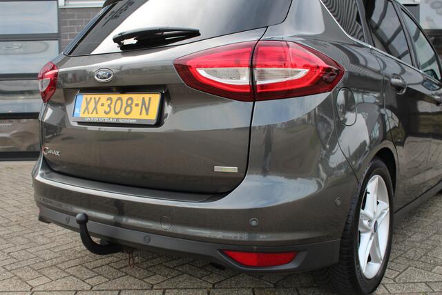 Ford C-MAX 1.5 Titanium / Keyless / Camera / Stoel/stuurverwarming