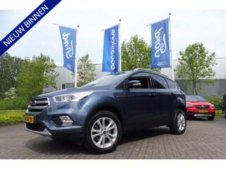 FORD KUGA 1.5 180p 4WD Automaat Xenon Elek.trekhaak Elek.klep Winter-Pack bomvol unieke auto