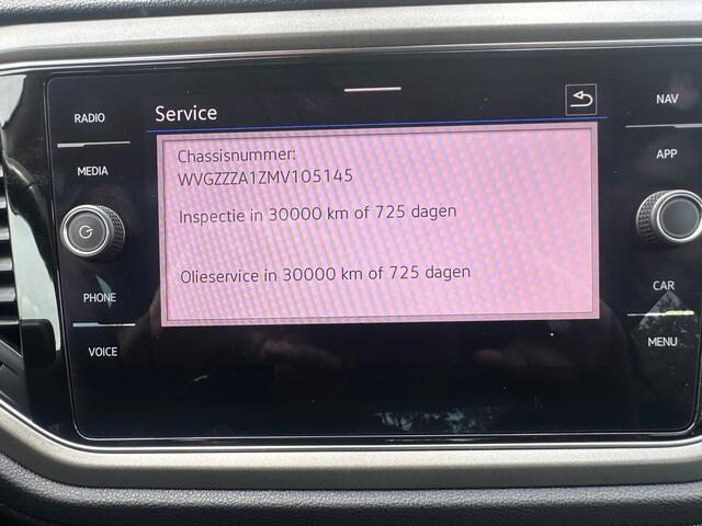Volkswagen T-ROC 1.0 TSI Style , navigatie , pdc voor en achter