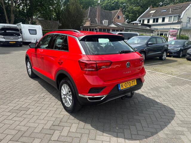 Volkswagen T-ROC 1.0 TSI Style , navigatie , pdc voor en achter