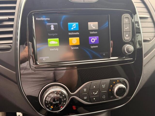 Renault Captur TCe 150 EDC Intens AUTOMAAT | dealer-onderhouden | trekhaak | camera