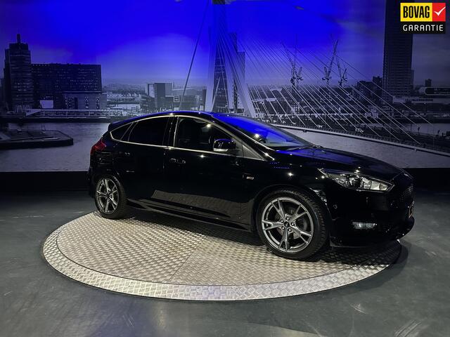 Ford Focus 1.5 EcoBoost ST Line Business NaviCamera