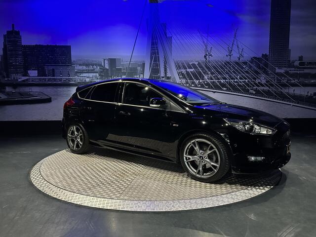 Ford Focus 1.5 EcoBoost ST Line Business NaviCamera