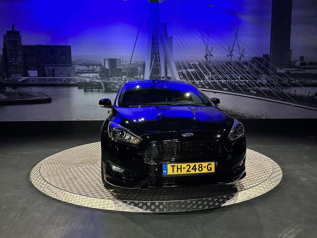 Ford Focus 1.5 EcoBoost ST Line Business NaviCamera
