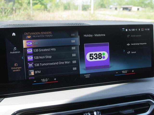 BMW 3-Serie Touring 318i | Virtual Cockpit | Facelift Model | Apple Carplay | 19 Inch | NL-Auto |