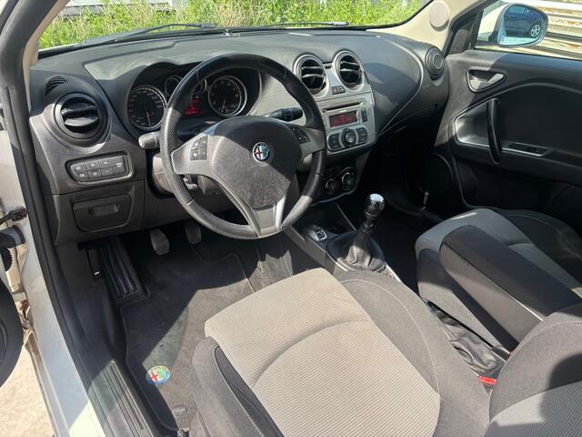 Alfa Romeo Mito 1.4 | El. Ramen | Airco | Sportvelgen | e APK | Rijdt en schakelt heerlijk