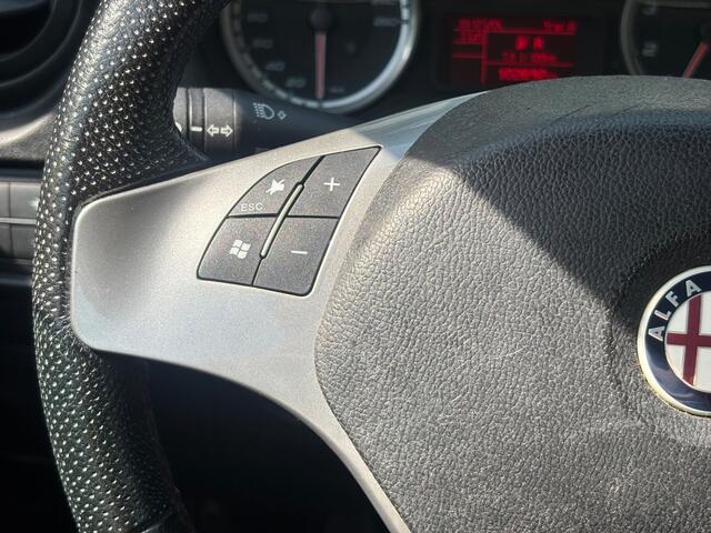 Alfa Romeo Mito 1.4 | El. Ramen | Airco | Sportvelgen | e APK | Rijdt en schakelt heerlijk