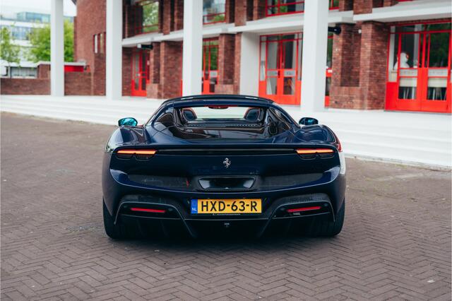 Ferrari 296 GTS LIFT NL Auto 3.0 V6