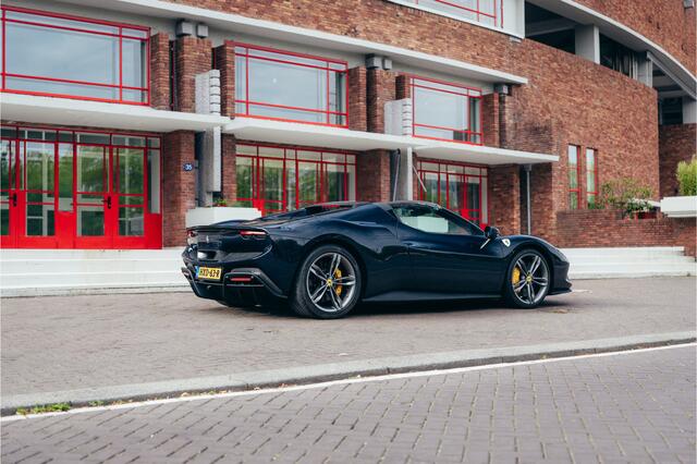 Ferrari 296 GTS LIFT NL Auto 3.0 V6