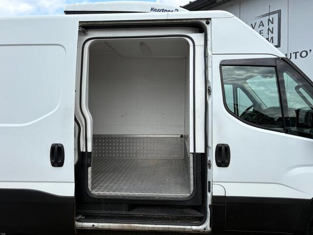 Iveco Daily 35S13V 2.3 127pk Autom. K�hlkasten L3H2 TREKHAAK
