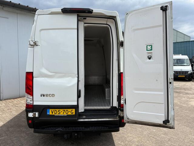 Iveco Daily 35S13V 2.3 127pk Autom. K�hlkasten L3H2 TREKHAAK