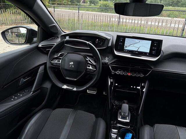 Peugeot 208 1.2 101pk GT-line Automaat, LED, Apple Carplay, 3D cockpit