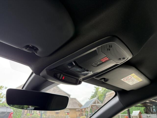 Peugeot 208 1.2 101pk GT-line Automaat, LED, Apple Carplay, 3D cockpit