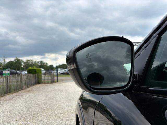 Peugeot 208 1.2 101pk GT-line Automaat, LED, Apple Carplay, 3D cockpit