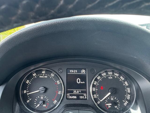 Skoda Rapid Spaceback 1.4 TSI Greentech Ambition AUTOMAAT CLIMA CRUISE ORIG NL NAP