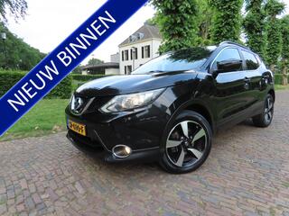 Nissan Qashqai 1.2 Connect Edition 360 Camera Panoramadak DAB Keyless Entry Navigatie Stoelverwarming Xenon Lm Velgen Pdc Trekhaak