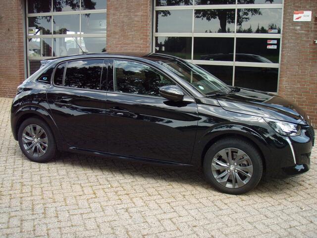 Peugeot E-208 EV Allure Pack 50 kWh