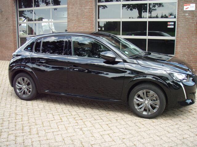 Peugeot E-208 EV Allure Pack 50 kWh