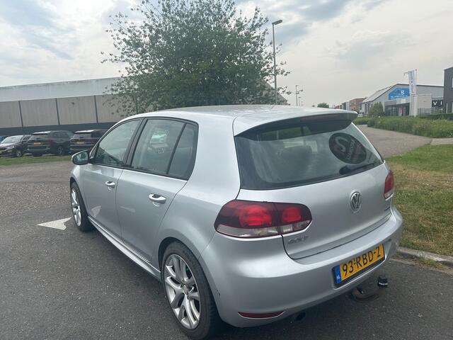 Volkswagen Golf 2011  1.6 TDI BlueMotion  LMV  ELEC. RAMEN  AIRCO
