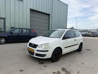 Volkswagen Polo (2002 - 2009)