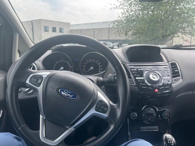 Ford Fiesta 2013  1.6 TDCi Lease Titanium  EXPORT & HANDEL ONLY