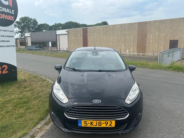 Ford Fiesta 2013  1.6 TDCi Lease Titanium  EXPORT & HANDEL ONLY