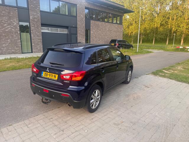 Mitsubishi ASX 1.6 Intro Edition ClearTec Clima.Pano.Navi