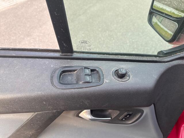 Ford Transit CUSTOM 270 2.2 TDCI L1H1 Trend Airco.Airco