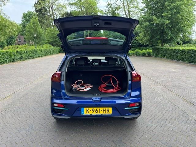 KIA E-Niro DYNAMIC PLUSLINE 64KWH/3 FASE LADEN SOH100%/ACARPLAY/HLEER/FABRIEKSGARANTIE