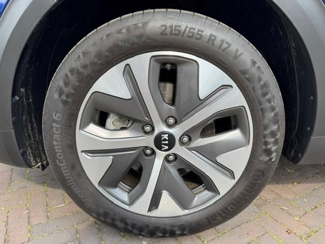 KIA E-Niro DYNAMIC PLUSLINE 64KWH/3 FASE LADEN SOH100%/ACARPLAY/HLEER/FABRIEKSGARANTIE