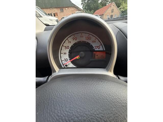 Toyota Aygo 1.0 VVT-i Aspiration Airco/Facelift/5DRS/LED/NAP