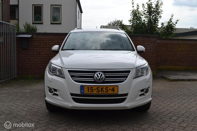 Volkswagen Tiguan 1.4 TSI R-Line | Motor vervangen | Vol opties | Panodak | Climate