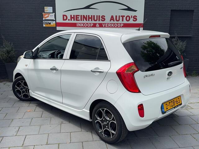 KIA Picanto 1.0 CVVT World Cup Ed. 5DRS AIRCO