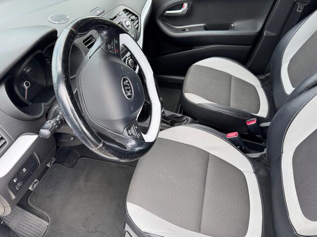 KIA Picanto 1.0 CVVT World Cup Ed. 5DRS AIRCO