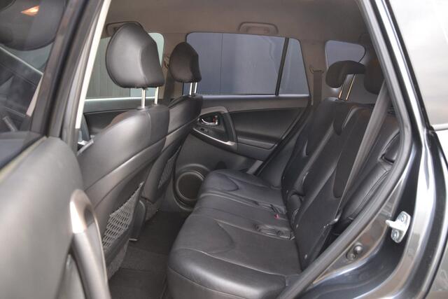 Toyota RAV4 2.0 VVTi Executive  Automaat  Top onderhouden  Nette auto 