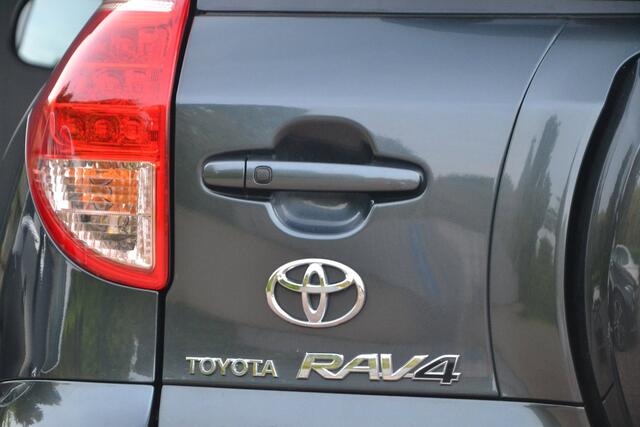 Toyota RAV4 2.0 VVTi Executive  Automaat  Top onderhouden  Nette auto 