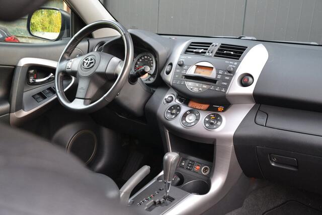 Toyota RAV4 2.0 VVTi Executive  Automaat  Top onderhouden  Nette auto 