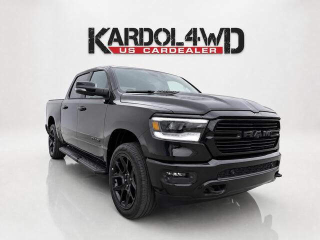 Dodge 1500 Ram Laramie Night Edition Modeljaar 24 | BOMVOL| Panoramadak elect. | Luchtvering | Virtual cockpit | Adaptive cruise | Geheel rijklaar incl. LPG