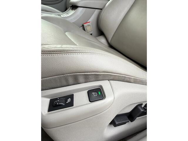 Citroen C5 Tourer 2.0 HDiF Comfort Clima Leder Massage