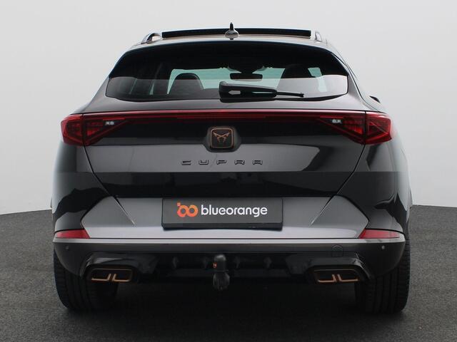 Cupra Formentor 1.4 e-Hybrid VZ Copper Edition 245PK DSG Leder, Trekhaak, 360gr. Camera, Panoramadak, Side Assist, Memorystoel, Matrix LED Verlichting, Elek