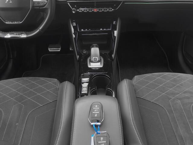 Peugeot 208 1.2 PureTech GT | KEYLESS | PANO | ADAPTIEVE | STOELVERW.