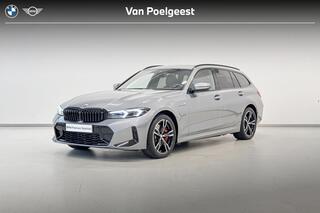 BMW 3-SERIE Touring 330e
