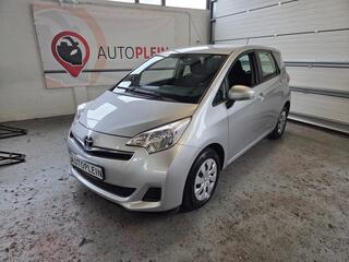 Toyota Verso-S