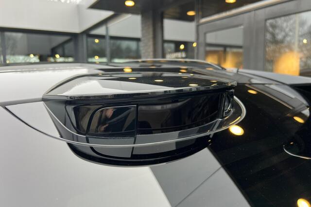 Lotus Eletre EDS 450 S 4WD 112 kWh I 126k NP I 5 j Gar.