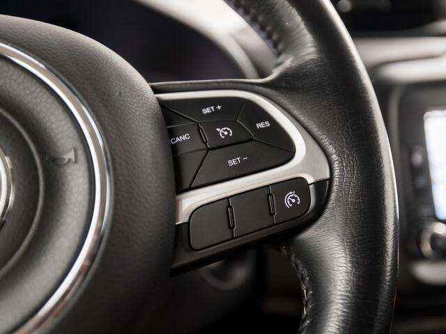 Jeep Renegade 1.4 MultiAir Sport NAVIGATIE, CLIMATE, GETINT GLAS, SPORTSTOELEN, CRUISE, KEYLESS, PARKEERSENSOREN, STAAT